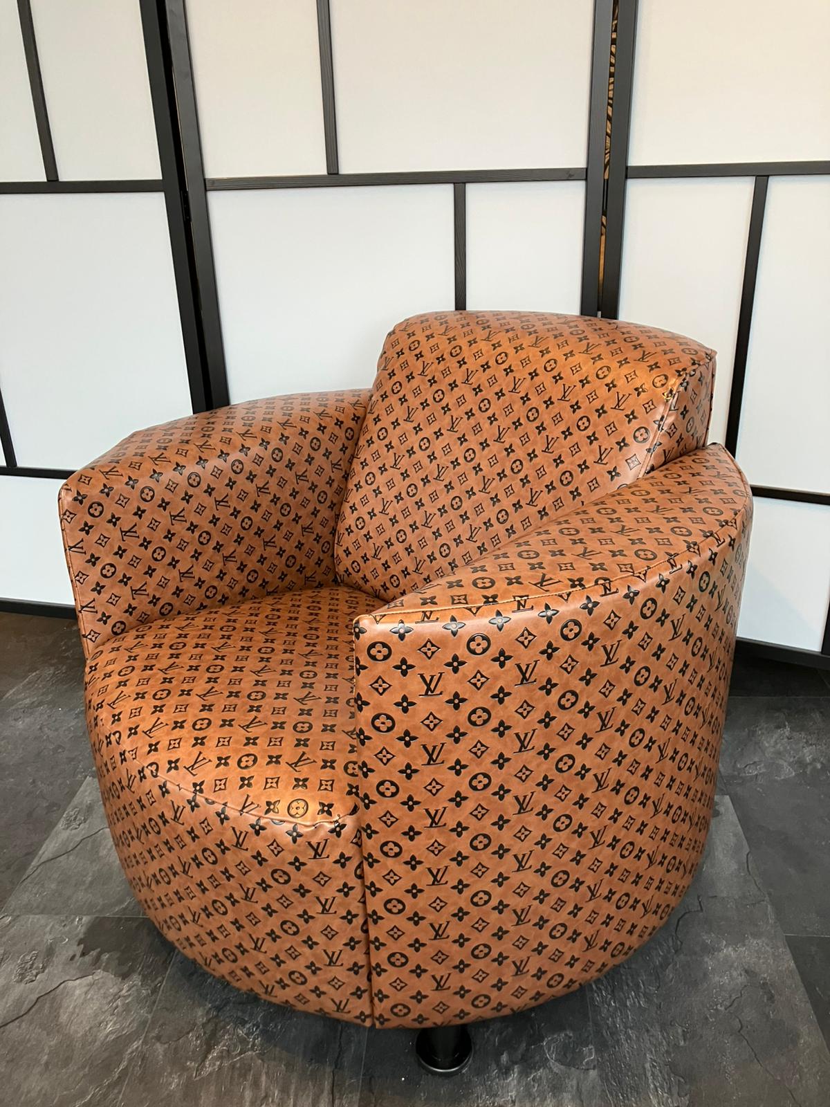 Lounge Living | Limited Edition Fauteuil – Luxe en Exclusiviteit in één