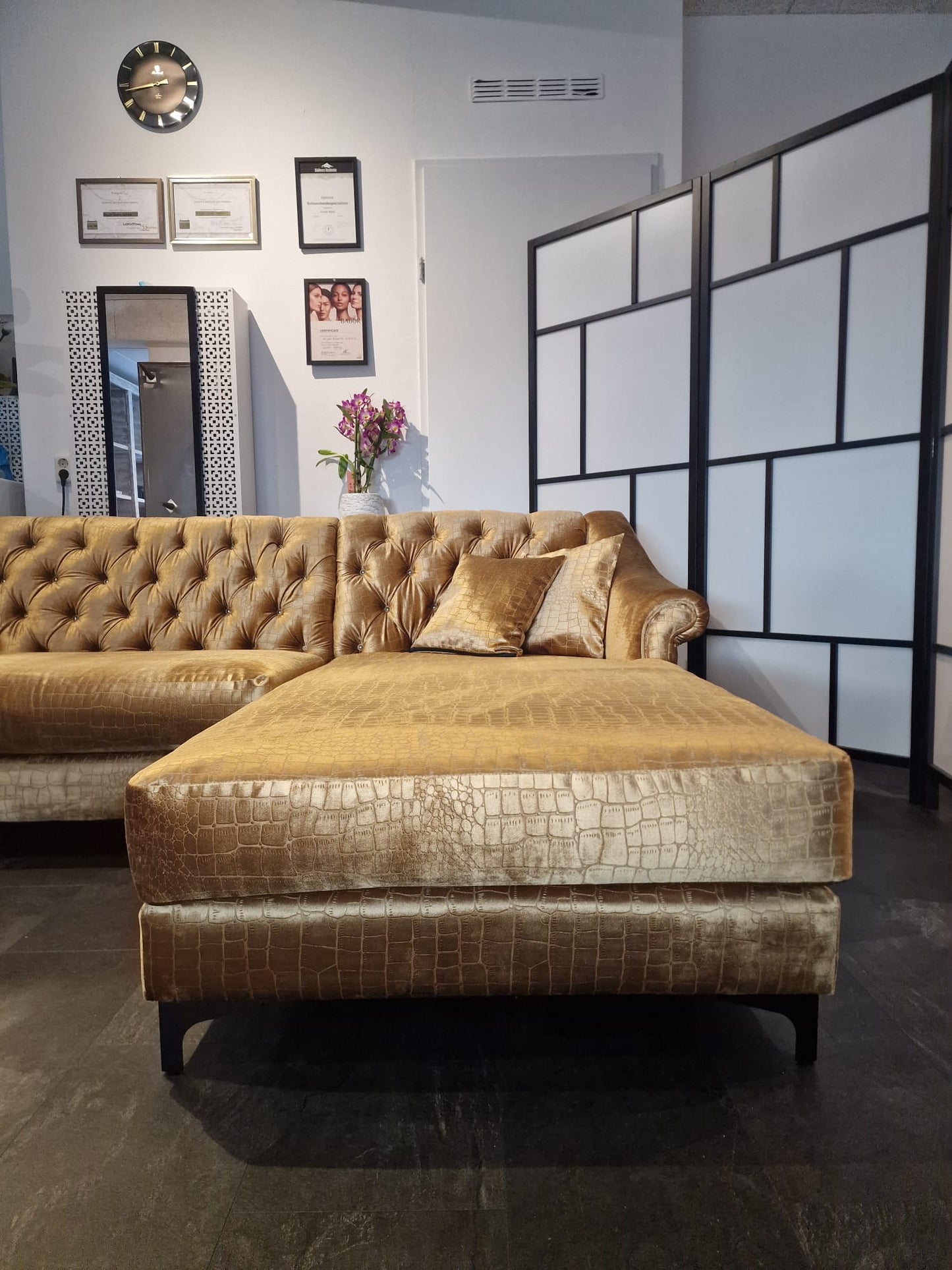 Lounge Living | Hoekbank in Camel met croco print